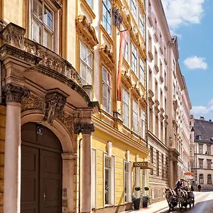 Pertschy Palais Вена
